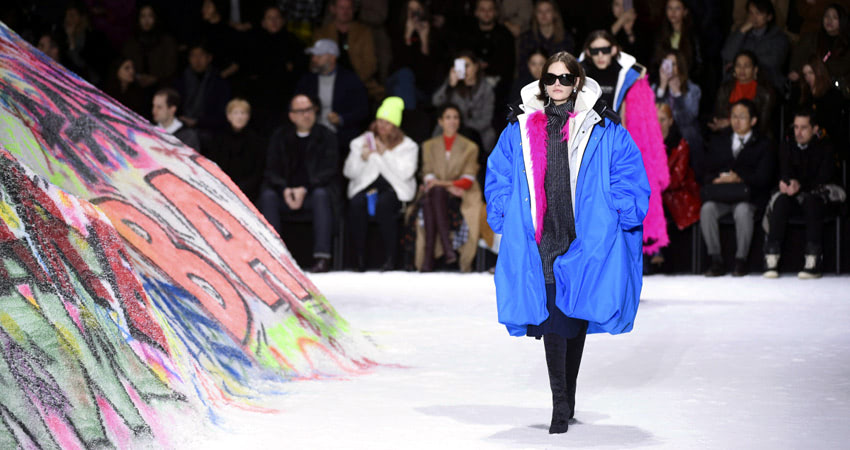 Хайповый шмот — Balenciaga