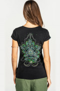 Женская футболка Yantra
