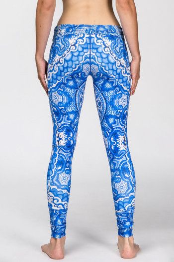 Яркие лосины Чистое небо