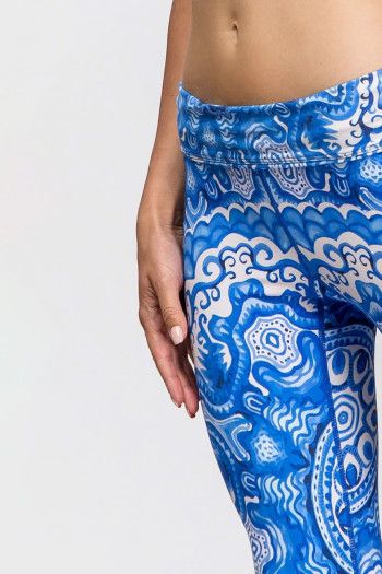 Яркие лосины Чистое небо