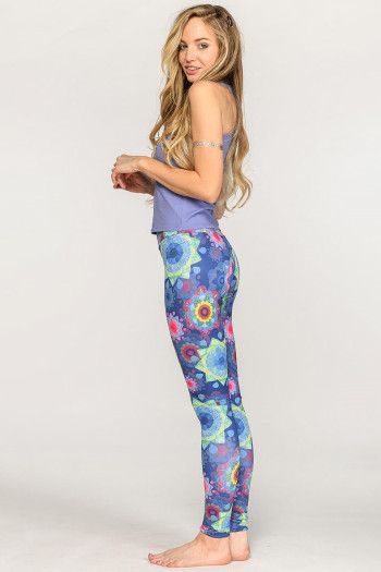 Яркие лосины йоги и спорта «Испанский рассказ»