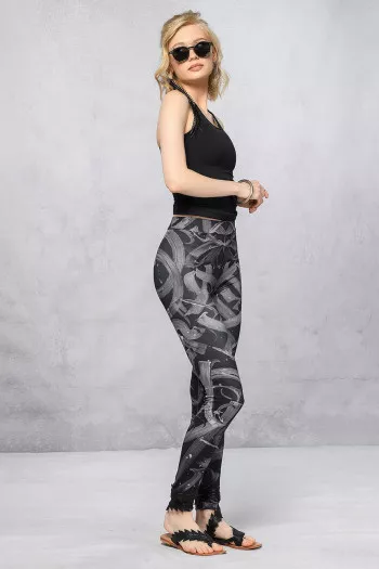 Майка черная птица