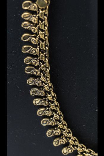 Золотистое колье Стрелы любви