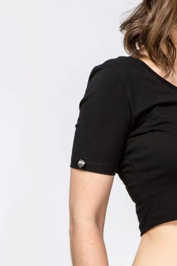 Черный короткий топ Бангалор