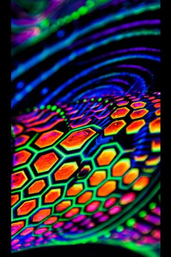 Космическое шаманское флюороискусство «MATRIX ARCHETYPE»