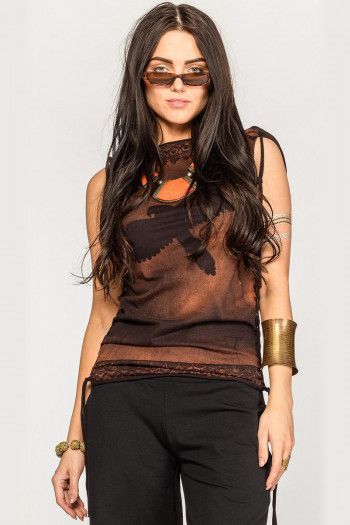 Топ с капюшоном и принтом Керрия