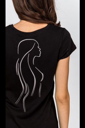 Платье с вышивкой Монокая