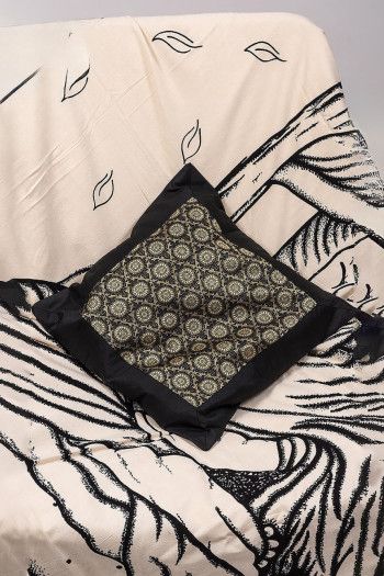 Наволочка с принтом «Сахья»