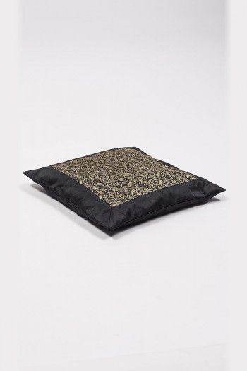 Наволочка с узором пейсли «Тришира»