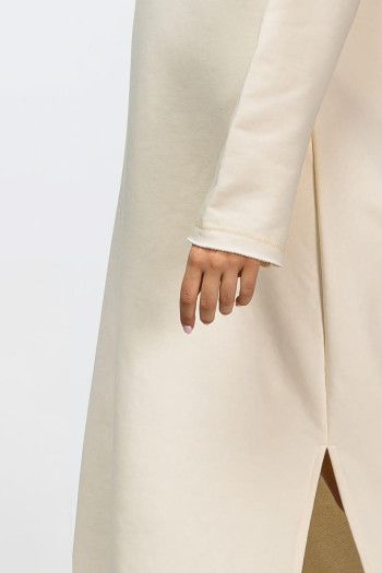 Теплое кремовое платье Годжи