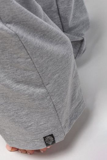 Серые спортивные штаны Милам