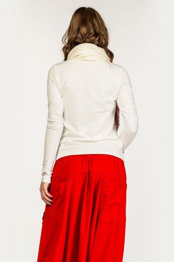 Белая женская водолазка Палисота