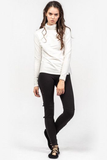 Белая женская водолазка Палисота