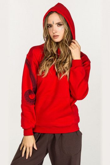 Красная толстовка Гесперидий