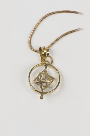 Кулон на шею Медея