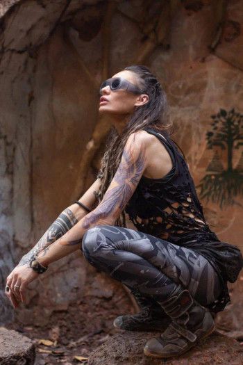 Лосины с высокой посадкой «Каллиграфия»