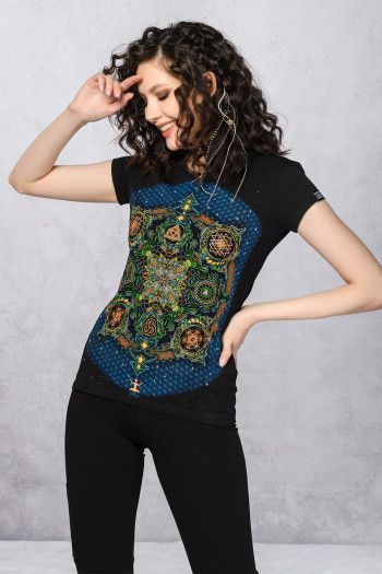 Женская футболка «Universal Mandala»