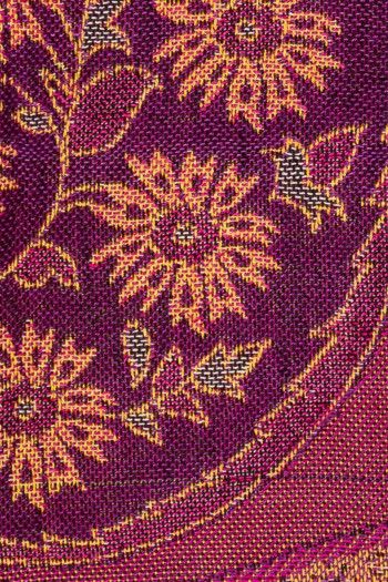 Платок с восточными узорами Кушинагар