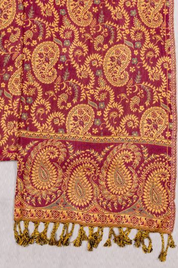 Платок с орнаментом Триссур