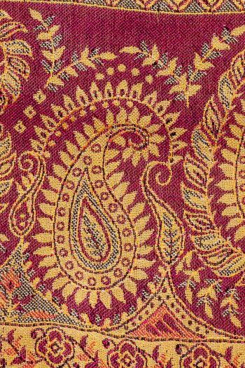 Платок с орнаментом Триссур