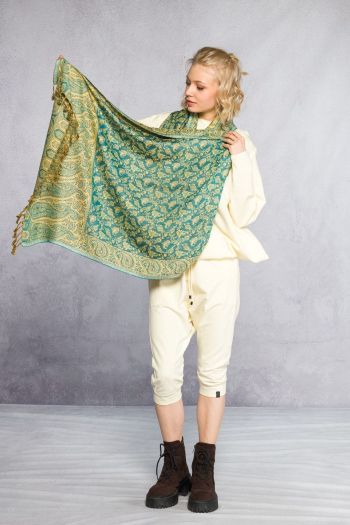 Восточный шарф Бхимтал