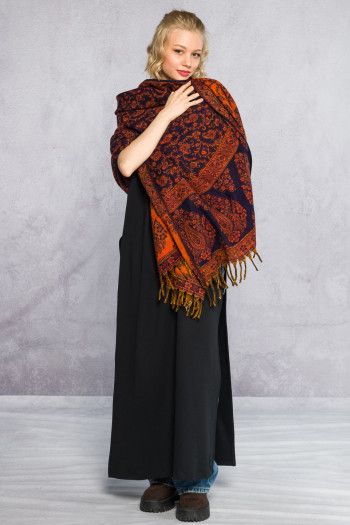 Теплый женский палантин Ханты