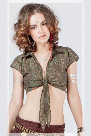 Топ с воротником Багмати