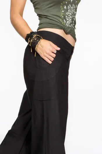 Черные штаны «Аханкара»