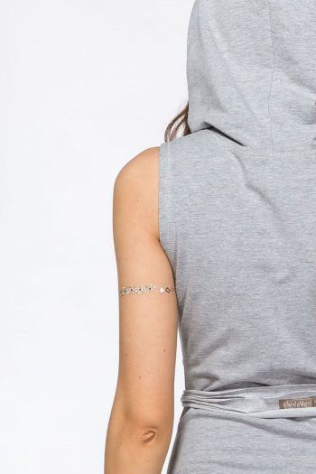 Серое асимметричное платье из футера