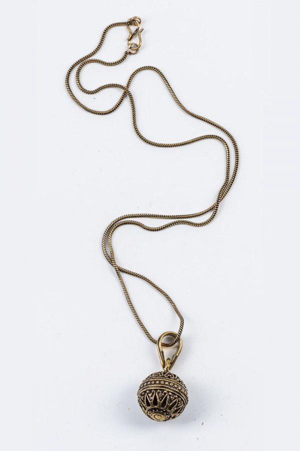 Кулон на шею Капля истины