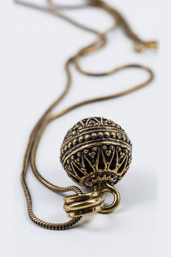 Кулон на шею Капля истины