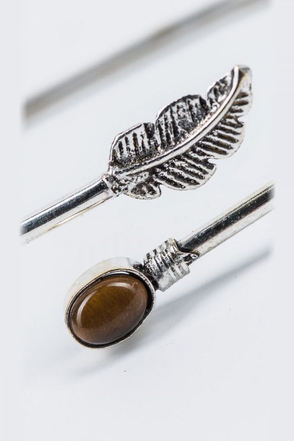 Тонкий браслет с камнем Шантарам