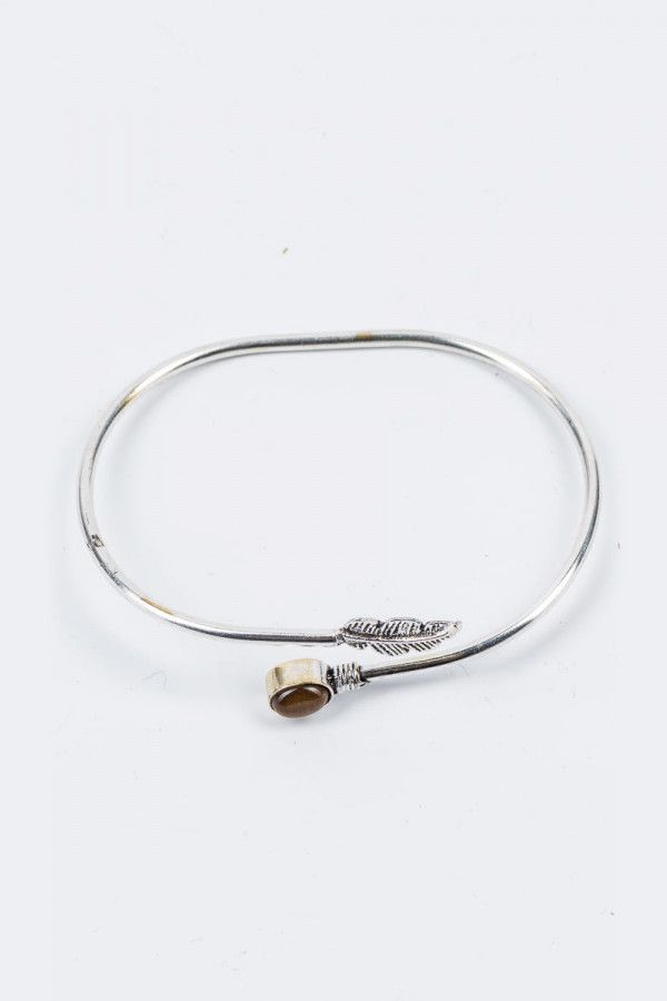 Тонкий браслет с камнем Шантарам