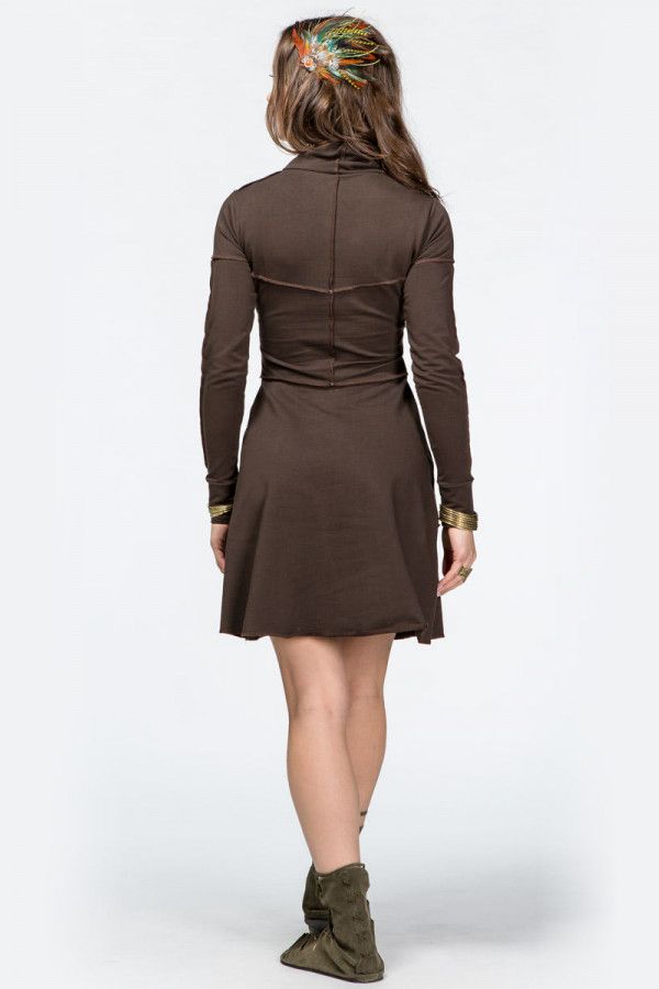Коричневое платье миди