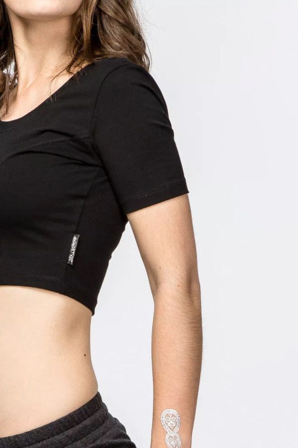 Черный короткий топ Бангалор
