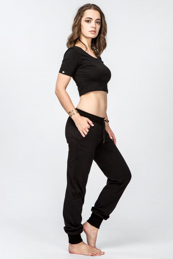 Черный короткий топ Бангалор