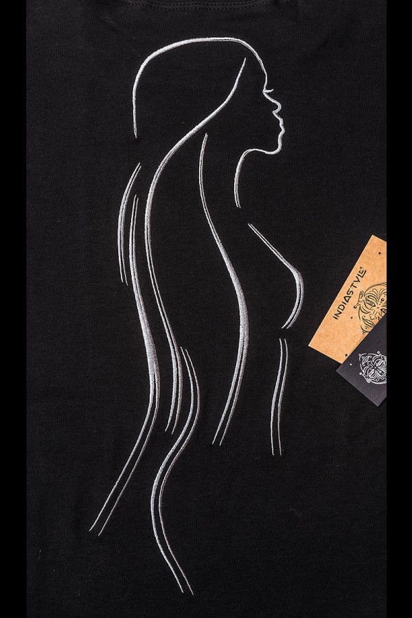 Платье с вышивкой Монокая