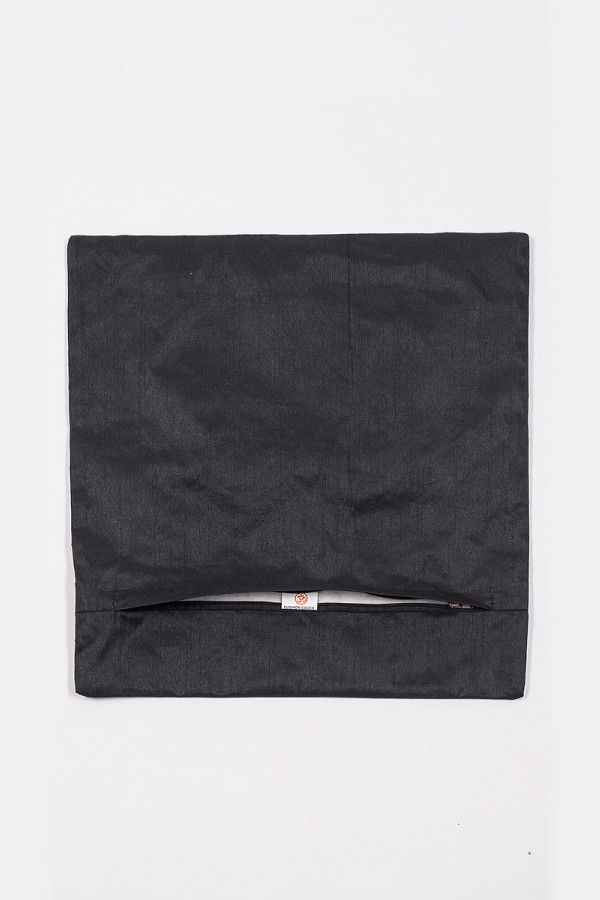 Наволочка с узором пейсли «Тришира»