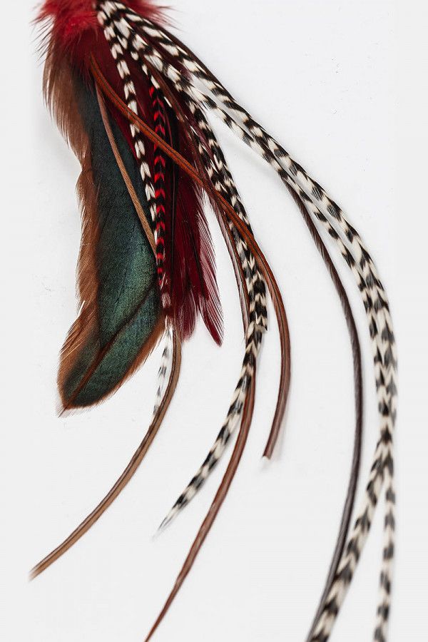 Перьевая серьга Алькес