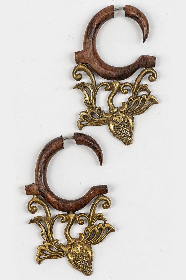 Деревянные серьги Джабхат