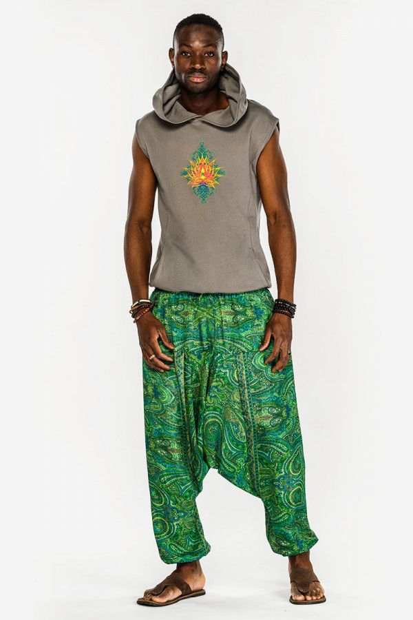 Мужская безрукавка из натурального футера с капюшоном и авторским принтом – Дэйн..