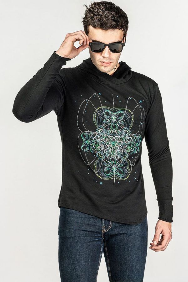 Авторская кофта с капюшоном «Yantra»