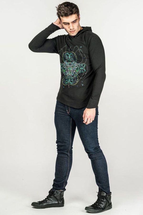 Авторская кофта с капюшоном «Yantra»