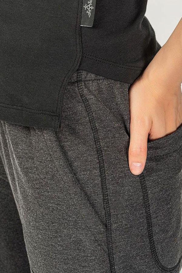 Серые прямые штаны Ардизия