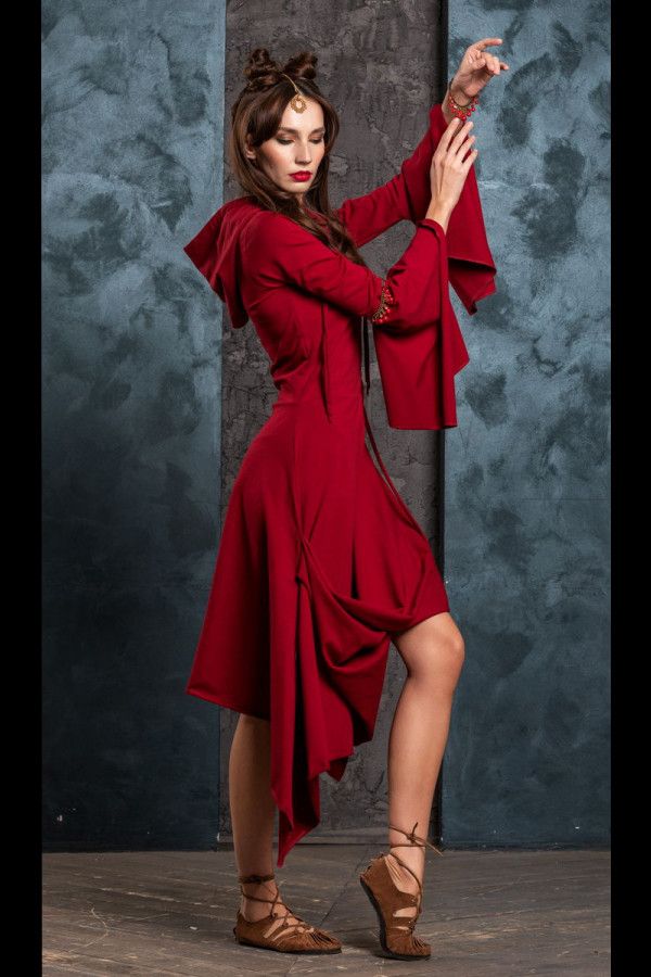 Красное бохо платье Аистник