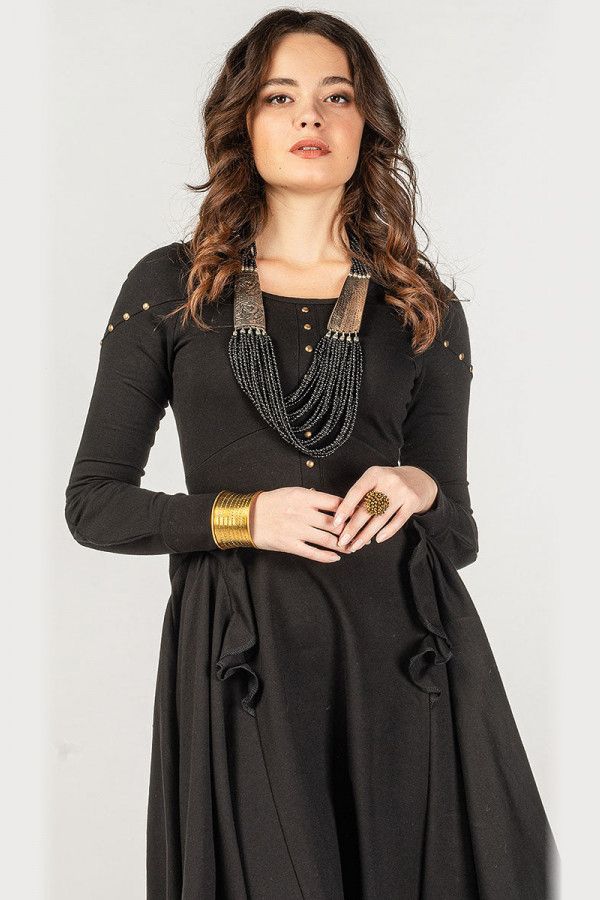 Черное бохо платье Акито