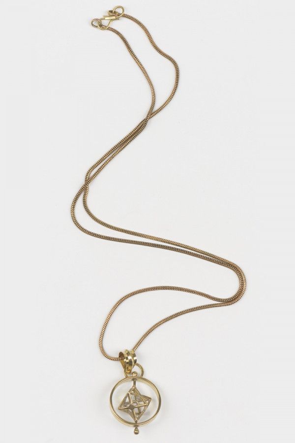 Кулон на шею Медея