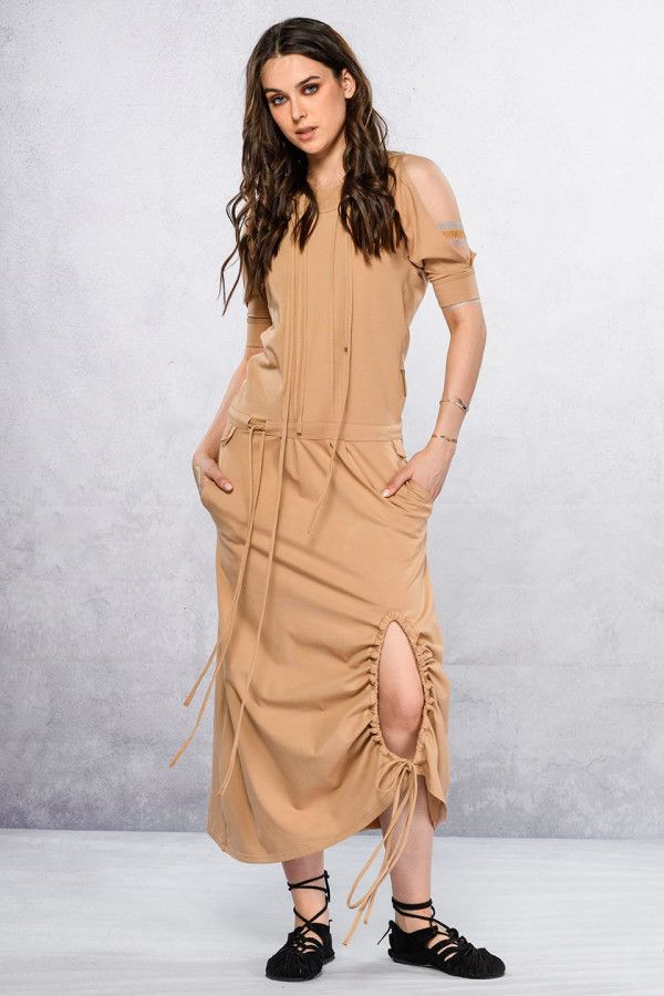 Платье с капюшоном Эйва