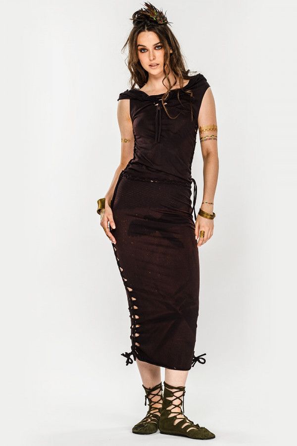 Коричневое платье Бейрут