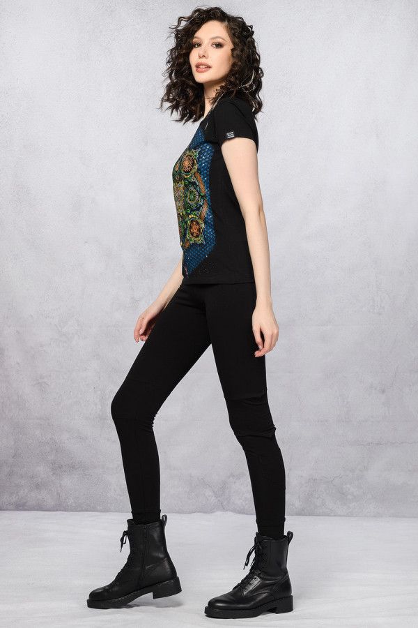 Женская футболка «Universal Mandala»